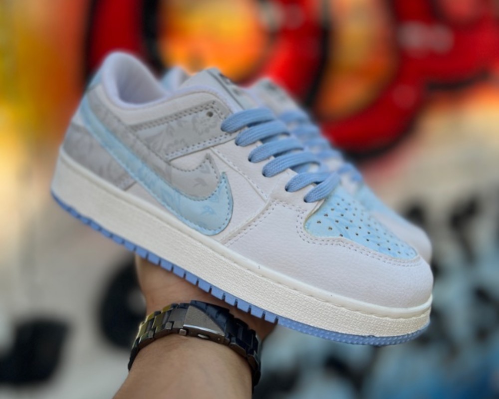  دونایک 